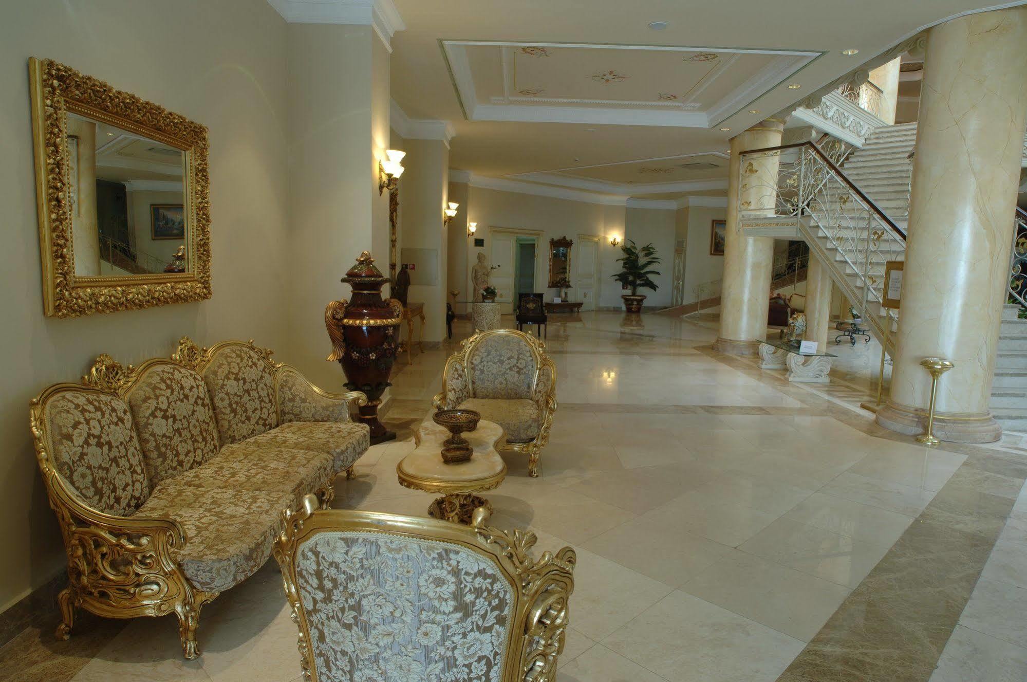 Gure Saruhan Thermal أكشاي المظهر الخارجي الصورة